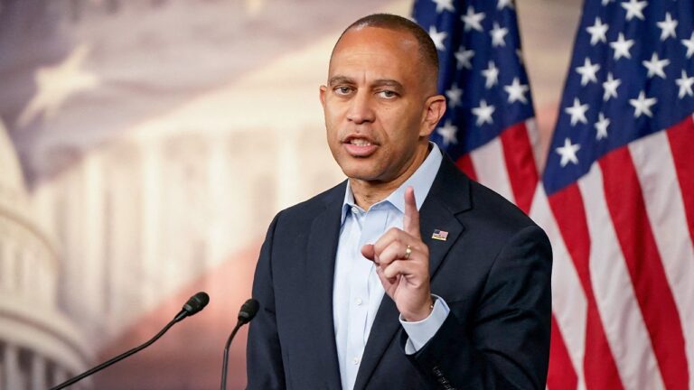 White House slams Jeffries over remarks on troop pay bill as shutdown continues